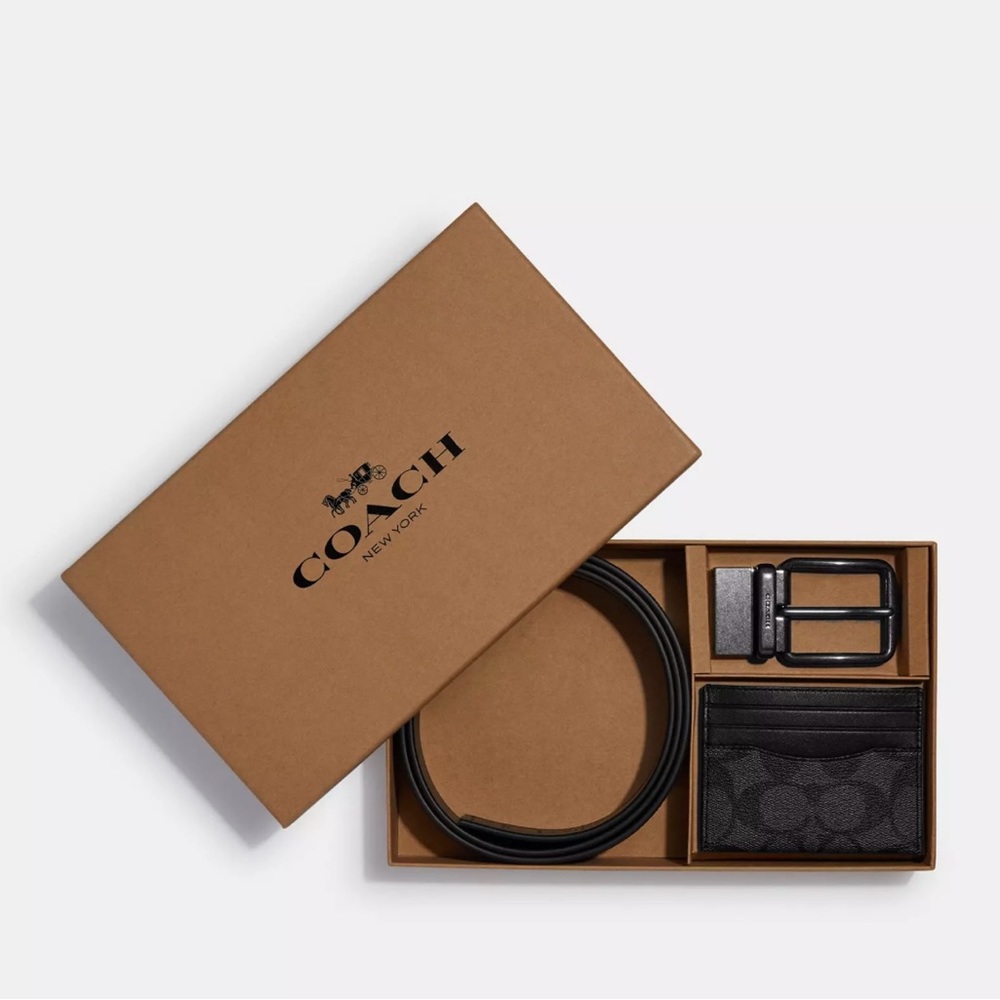 COACH Card Case And Belt Gift Set In Colorblock Signature Canvas